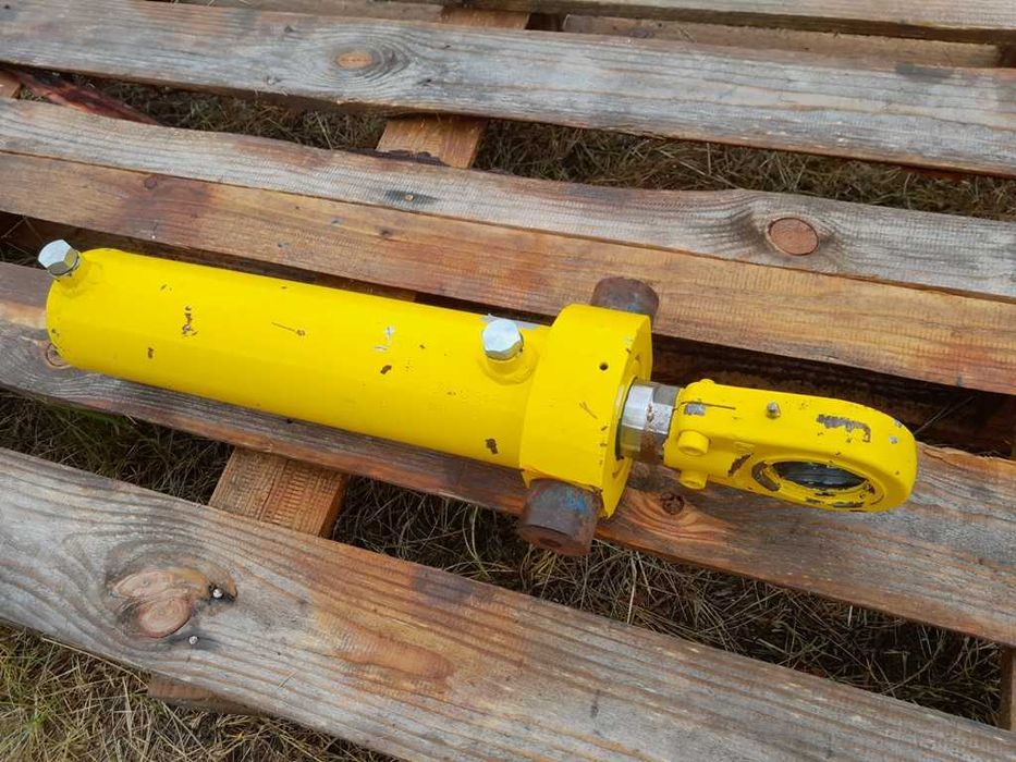 Siłownik hydrauliczny 45/80/280 prasa wywrotka, cięgło do ciągnika FV