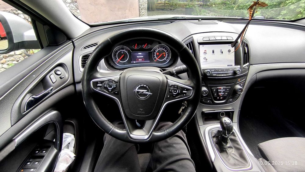 Opel Insignia rok 2014- sprzedam