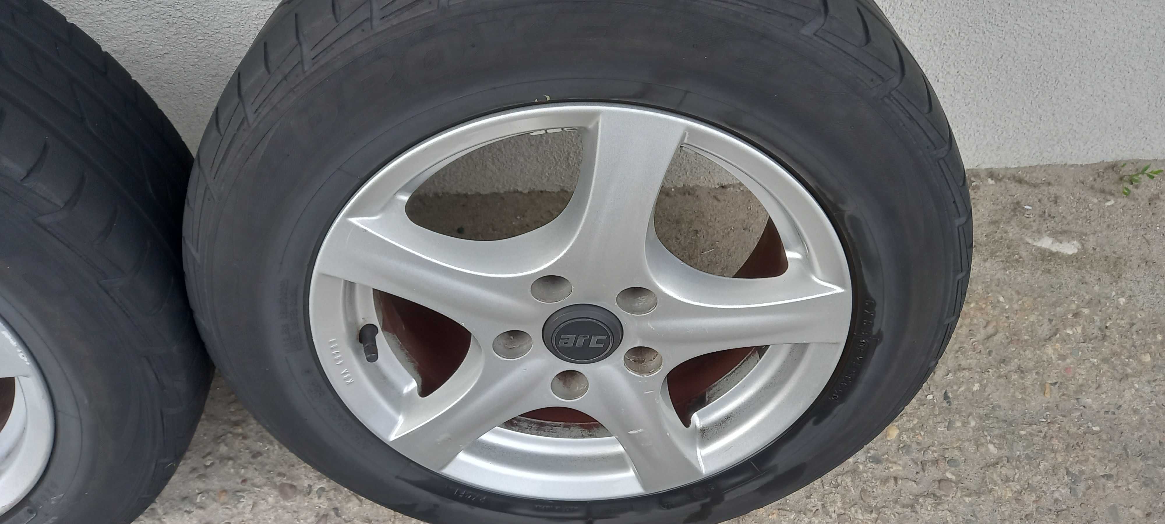 Felgi aluminiowe koła opony Audi A4 A6 VW 15" 5X112 lato kpl