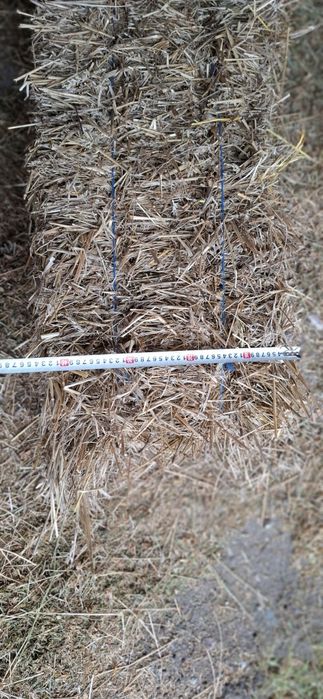 Солома вівсяна пшенична, сіно люцерна