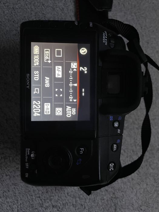 Aparat Sony a350 obiektyw 3.5-5.6/18-70 z statywem i akcesoriami