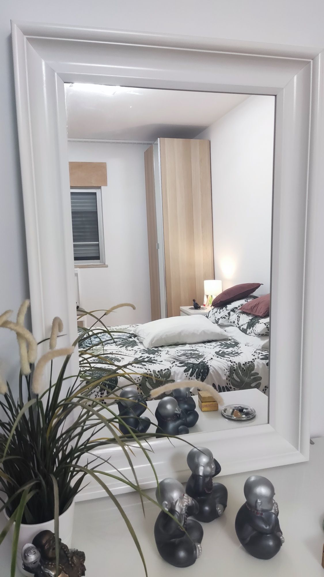 Cómoda malm IKEA + espelho ikea toftbyn