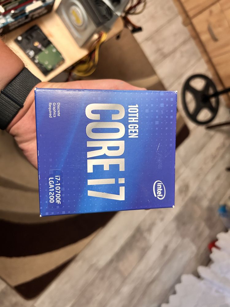 Procesor intel core i7 10700f