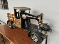 Máquina costura camioneta pick up