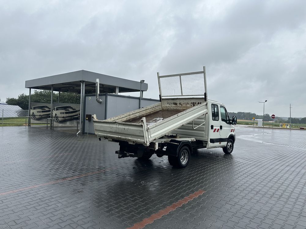 Iveco Daily 35c12 do 3,5 t wywrotka doka hak Bliźniaki