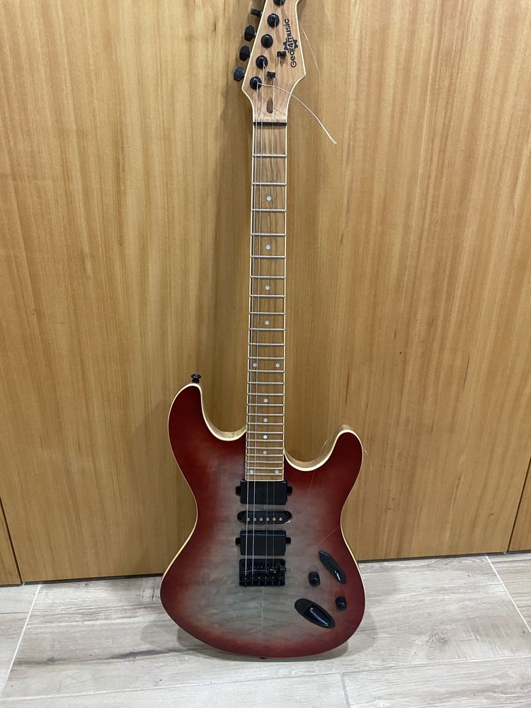 Guitarra super strato + amplificador e acessórios