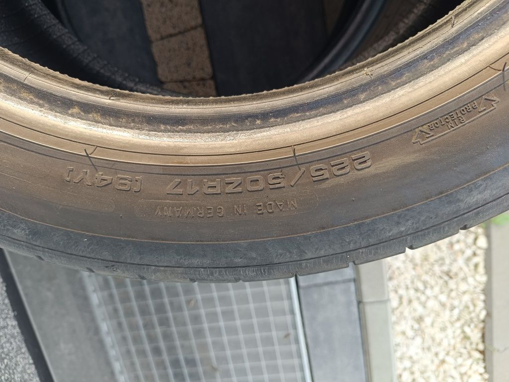 Dunlop Sport Maxx rt2