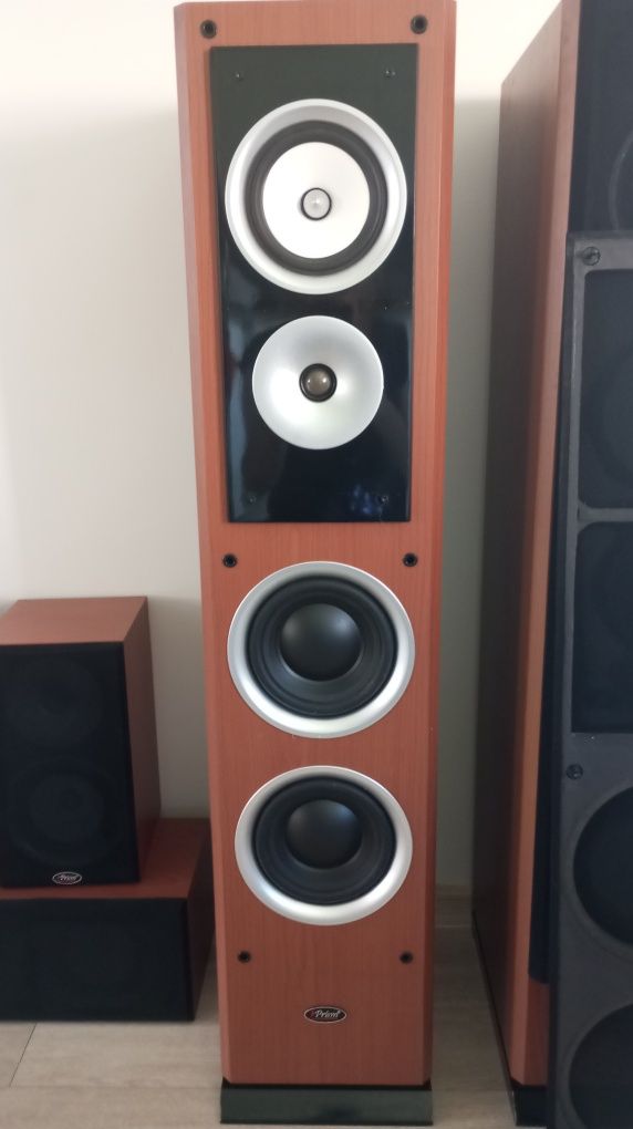 Zestaw kina domowego.Amplituner ONKYO TxNr636 plus 5glosnikow Prism.