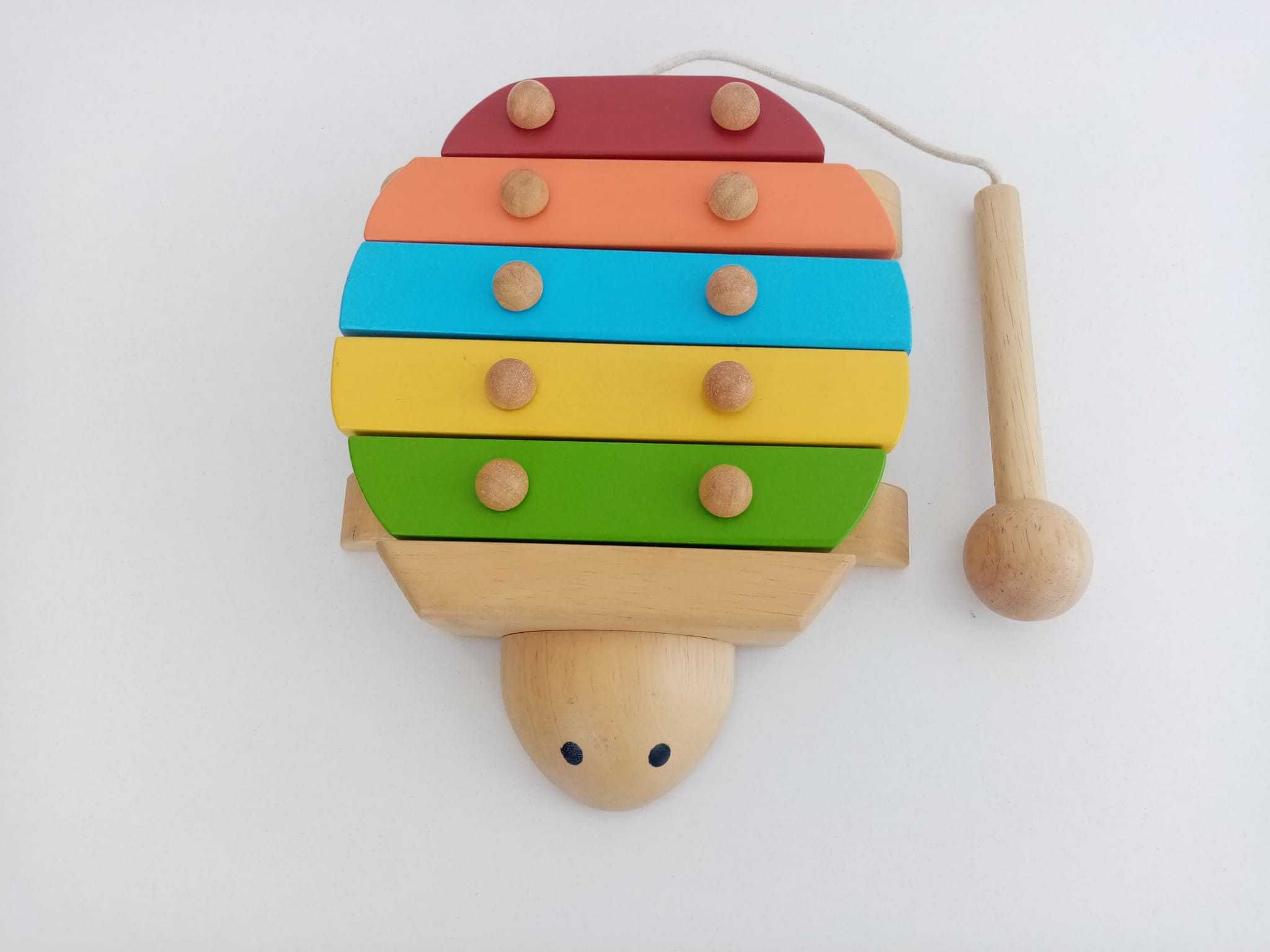 concertina: para bebés e crianças, da Plan Toys
