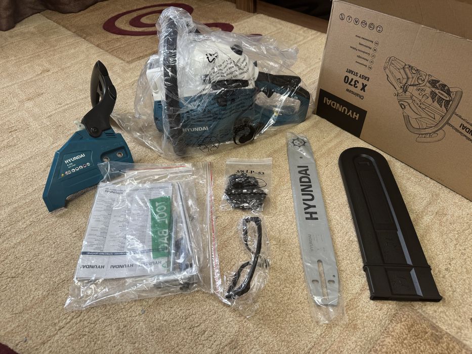 Бензопила новая.