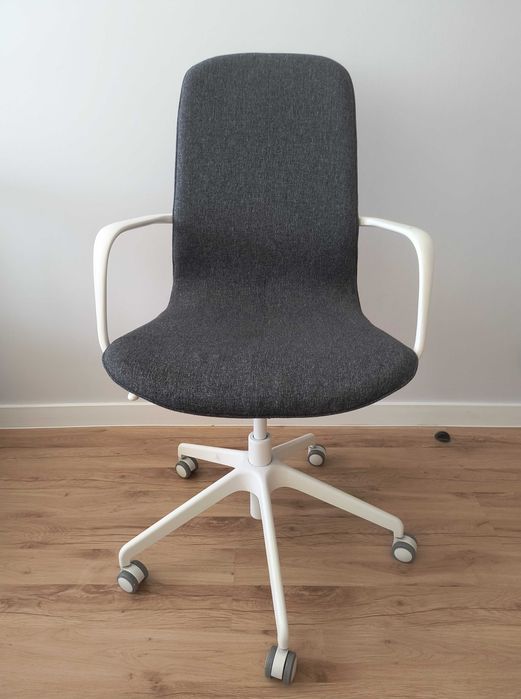 IKEA LÅNGFJÄLL Krzesło konferencyjne biurowe ciemnoszare/białe