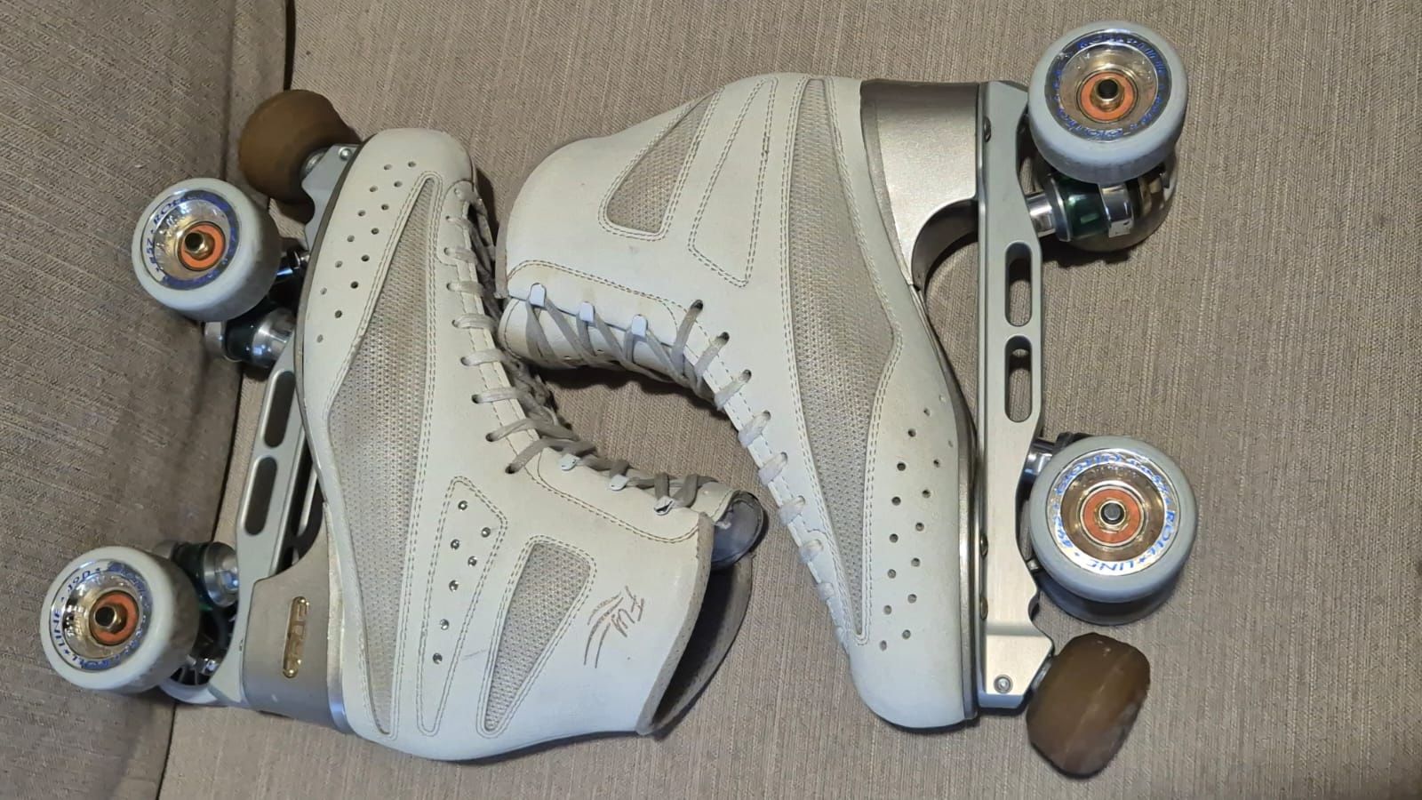 Patins de competição  bota edea fly n. 265 e chassi energy