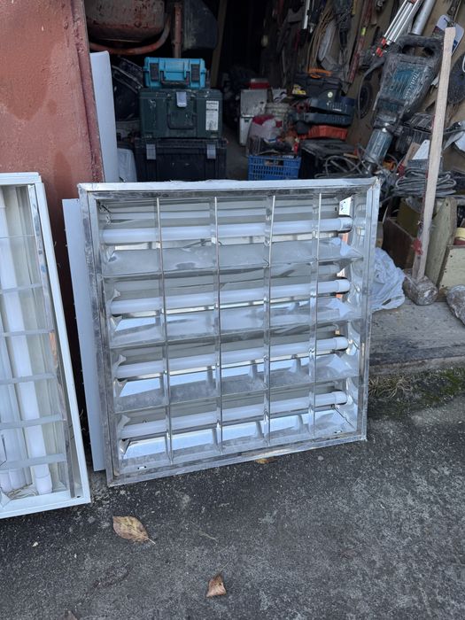 Світильники під амстронг