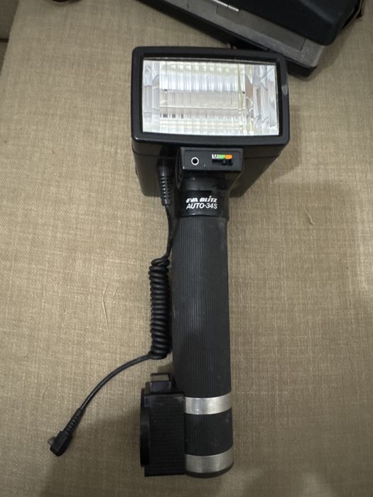 Flash Eva Blitz auto 34S vintage