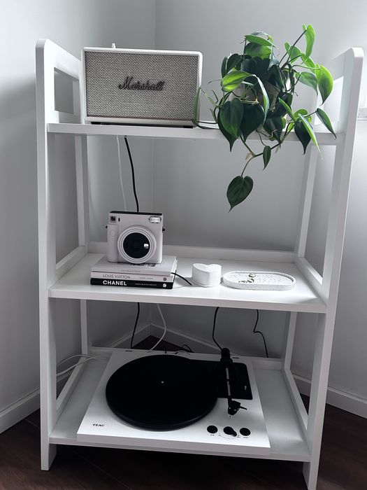 Regał biały jysk herning 3 półki