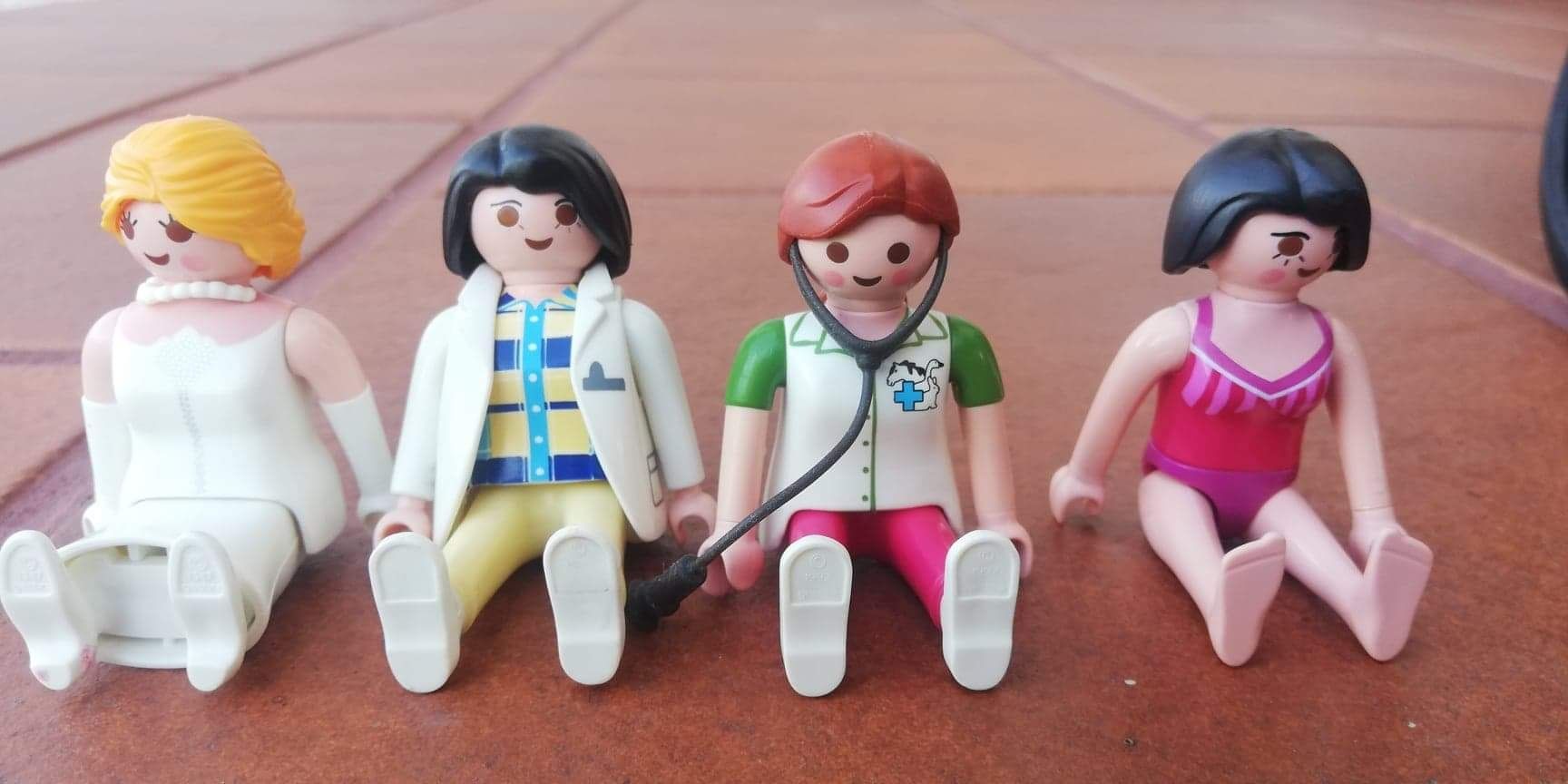 Laleczki Lego figurki zabawki