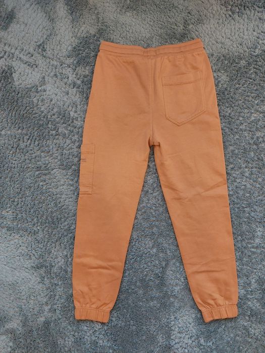 Spodnie dresowe Sinsay 152