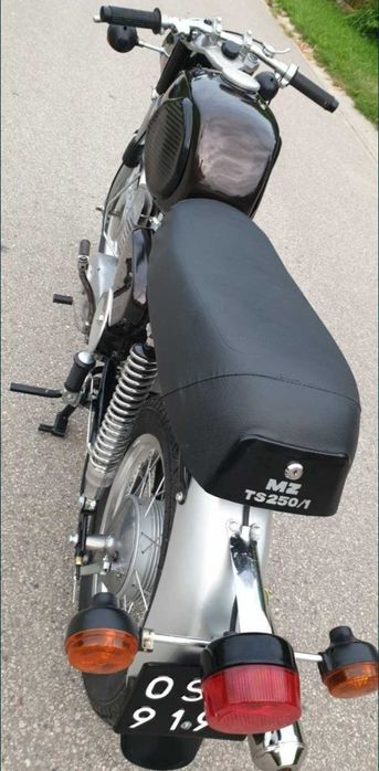 Mz ts 250 odrestaurowana z sercem w kolorze metaliczny brąz
