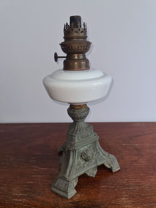 Candeeiro a petróleo