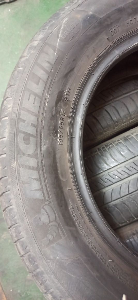 Michelin energy saver 195/65/15