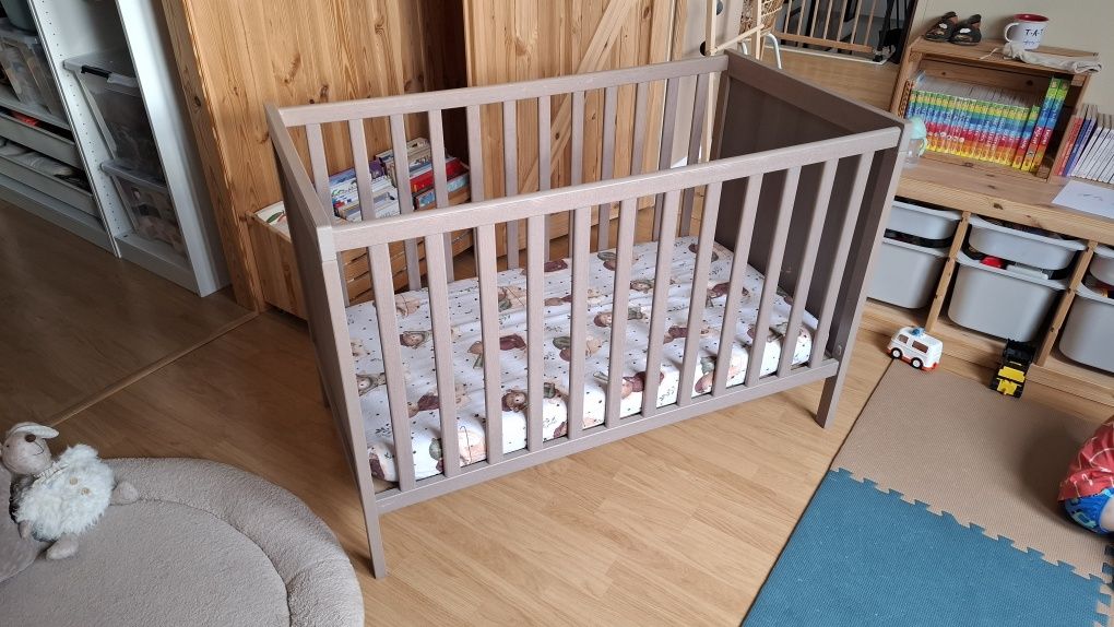 Łóżeczko dziecięce IKEA Sundvik szarobrązowy 60x120