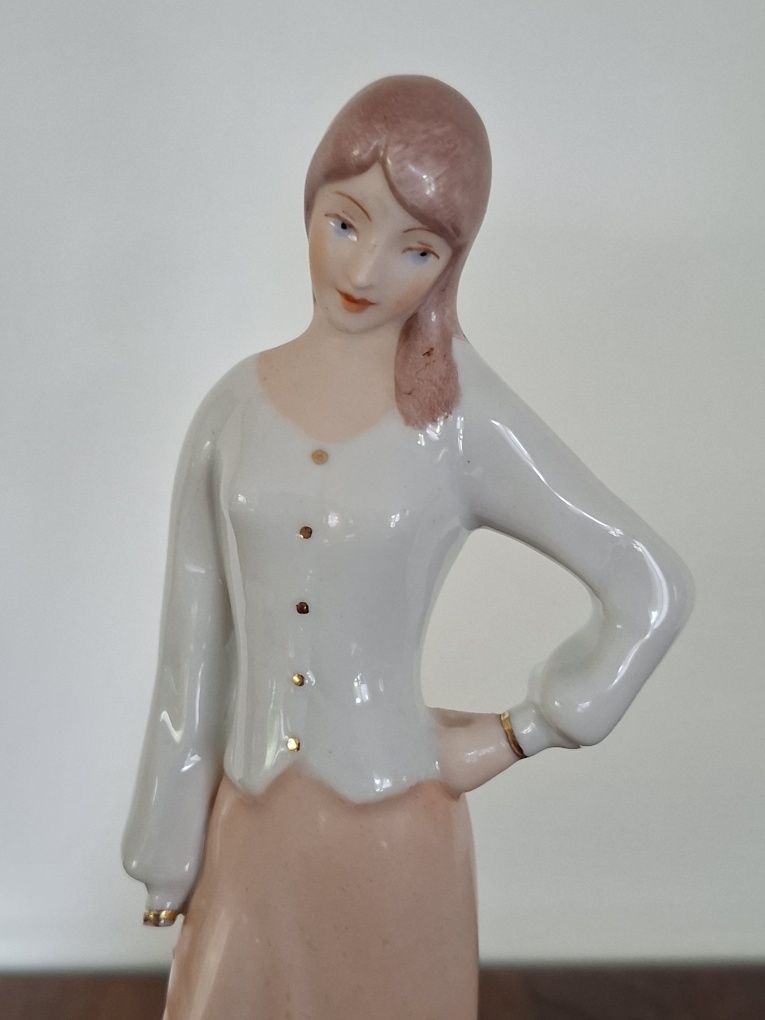Royal Dux rzeźba Figura sygnowana