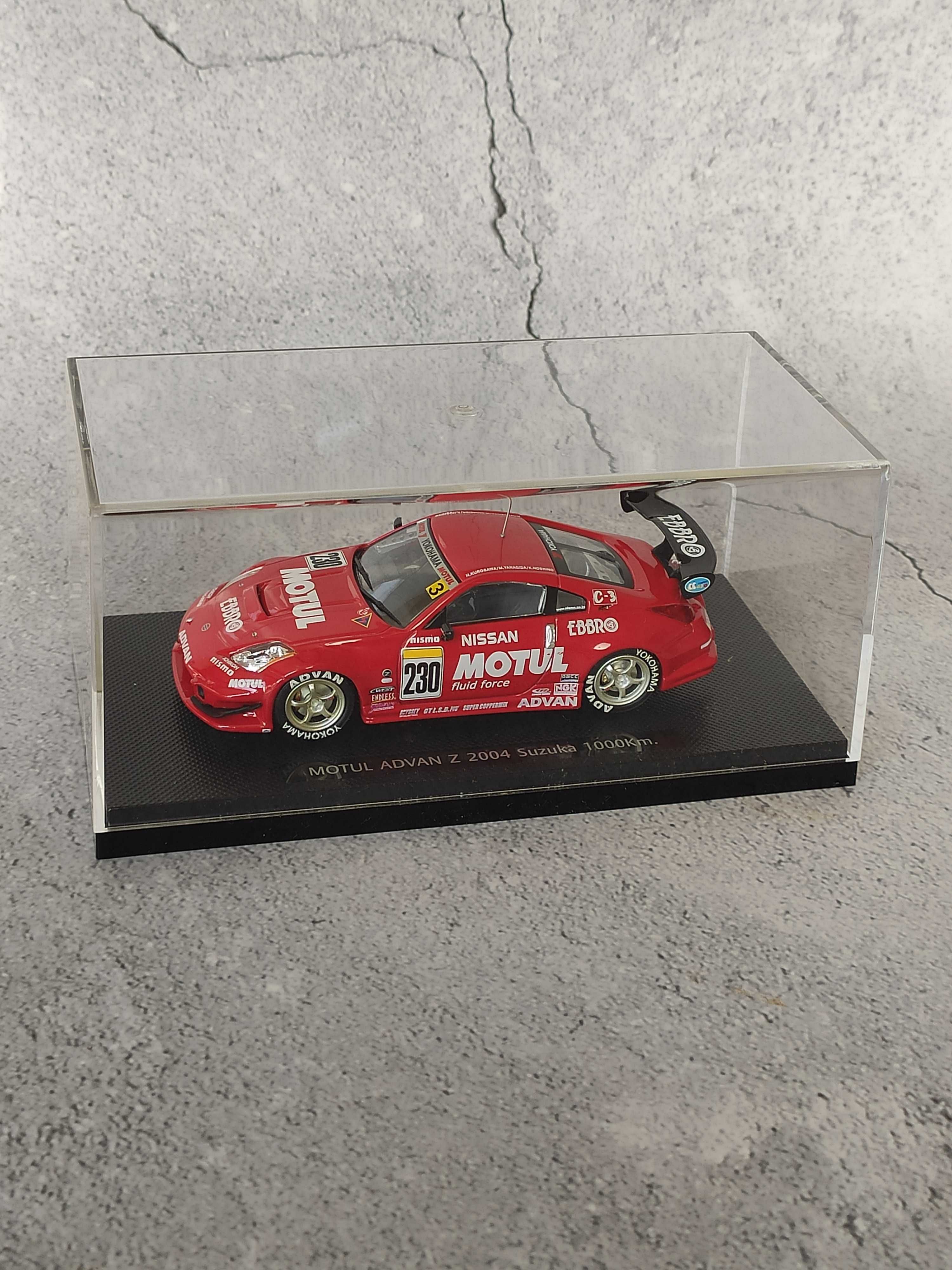 EBBRO 1/43 Motul Advan Nissan Z Suzuka 1000km 2004
