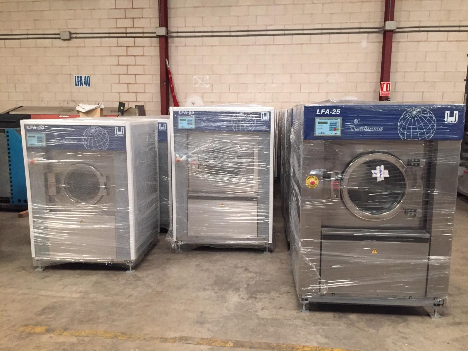 Alugamos equipamentos novos para lavandaria industriais e self service