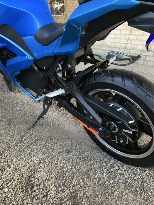 Продам Электроскутер мотоцикл 3000w