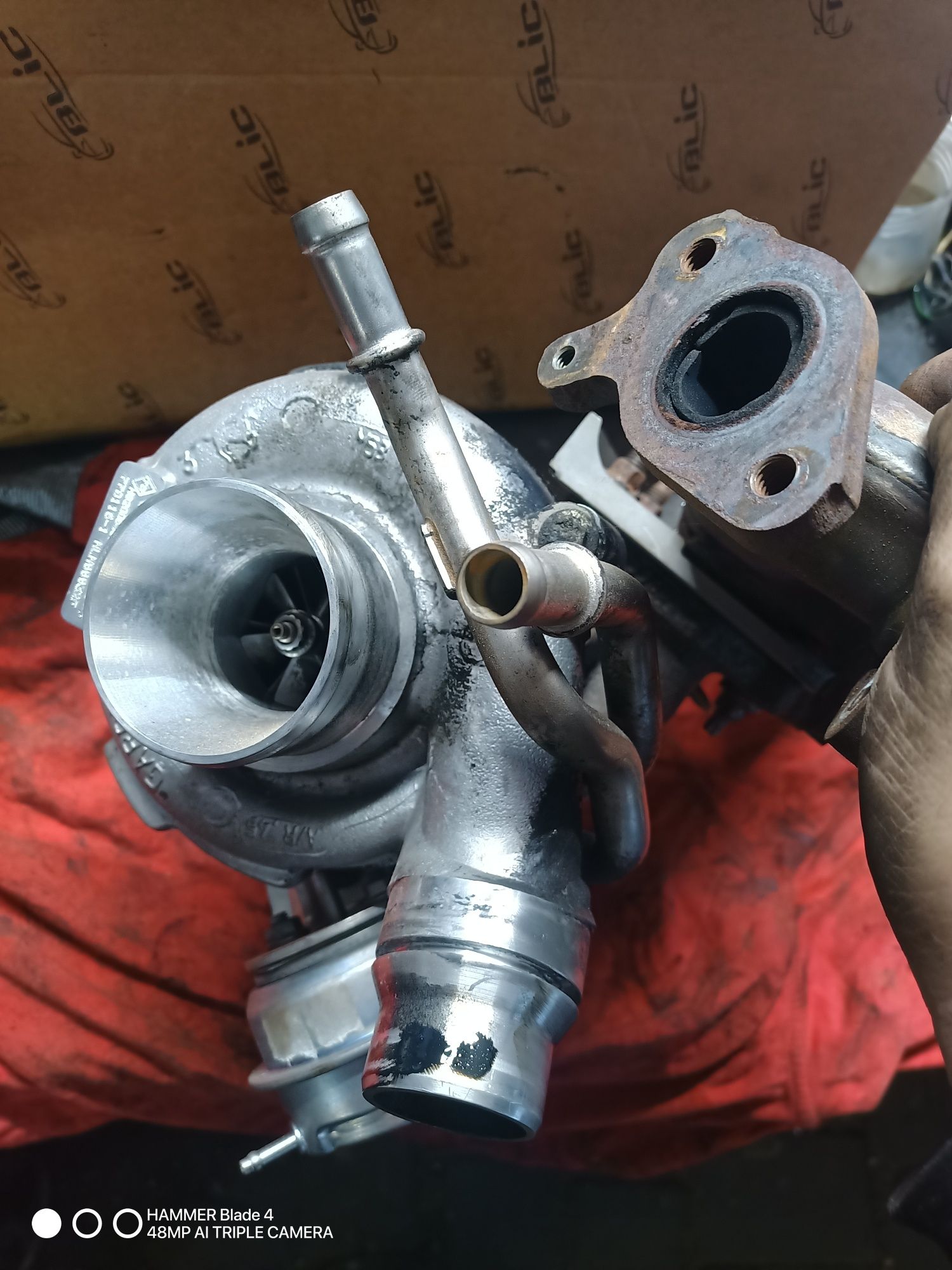 Turbina Renault Trafic 2.0 dci + czesci