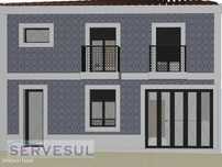 Casa de dois pisos para renovar, com projeto de renovação, localiza...