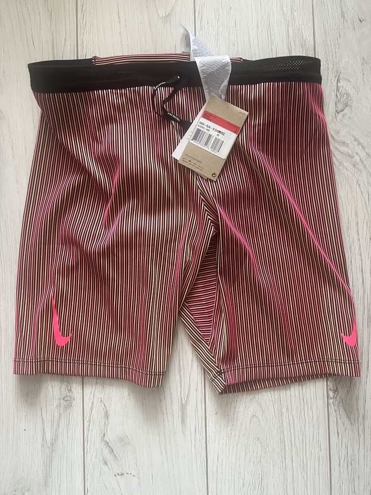 Шорти чоловічі оригінал Nike Dri-Fit Adv Aeroswift (DM4622-016