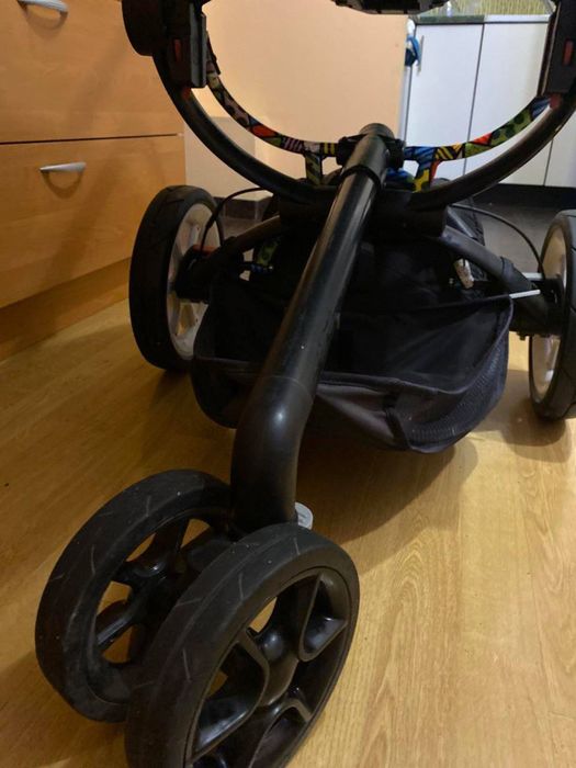 універсальна коляска Quinny Moodd 2 в 1