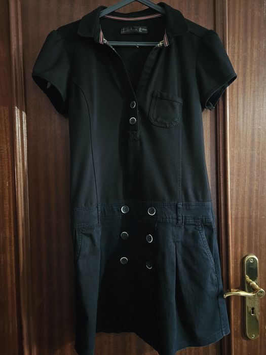 Vestido preto S/M Bershka