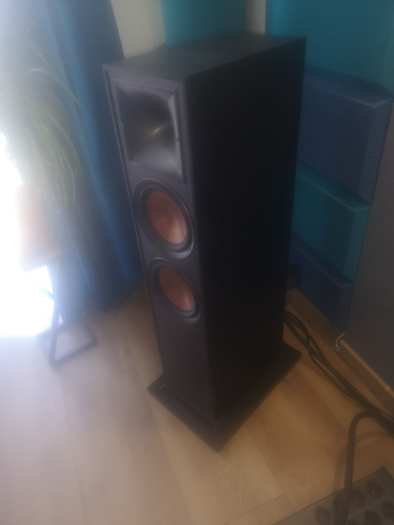 Kolumny klipsch R 820F