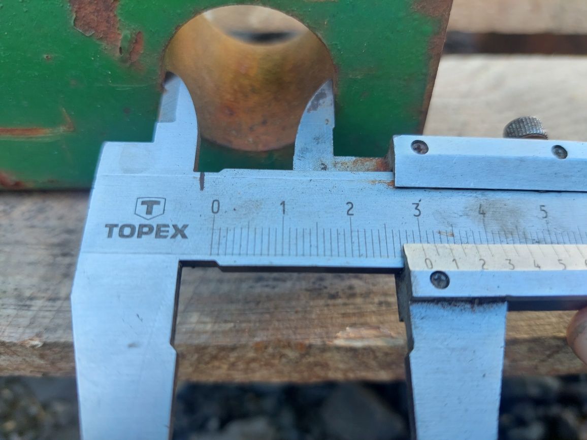 Zaczep dolny, listwa John deere Nowy