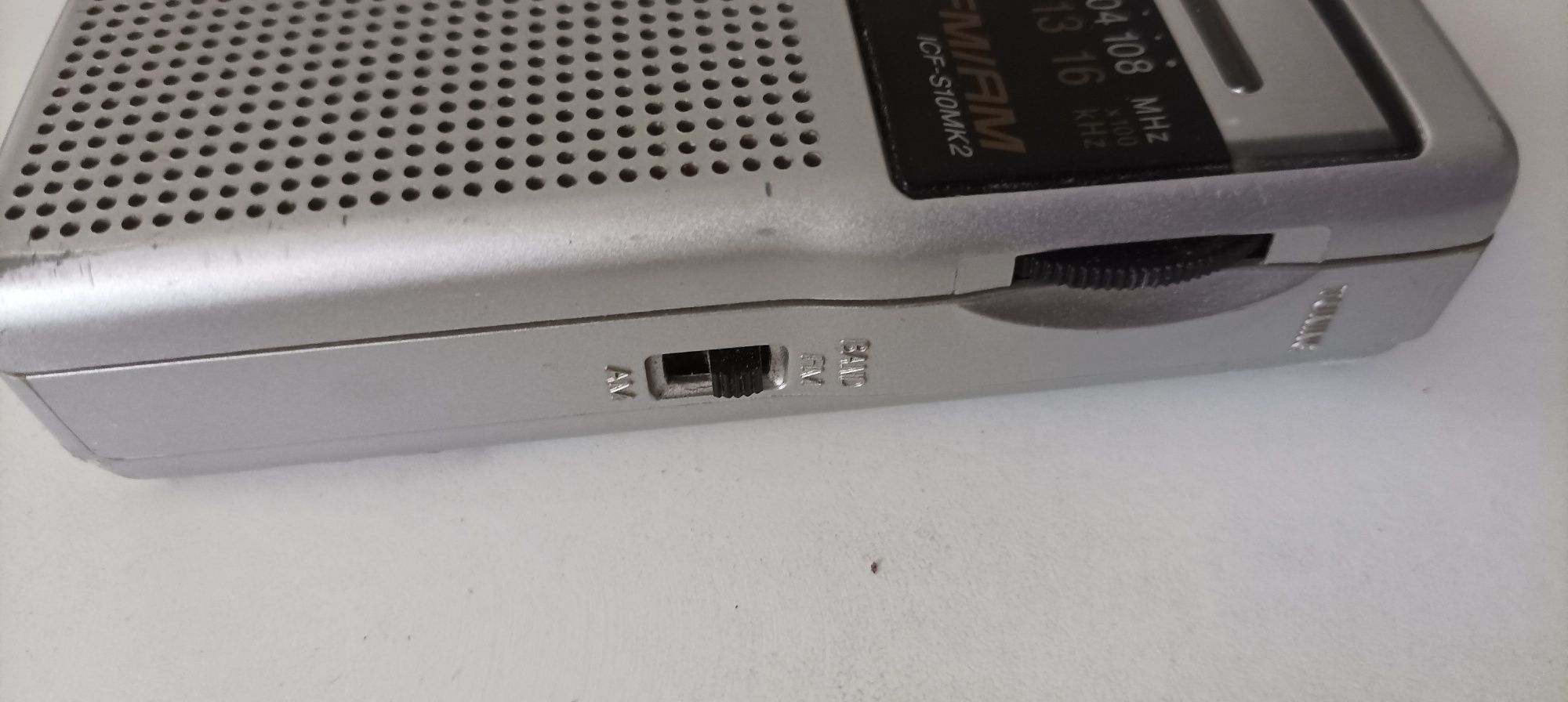Rádio portátil Sony