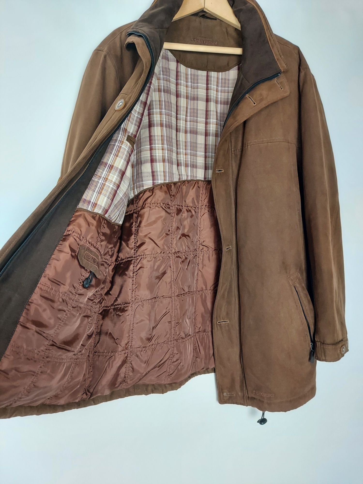 Brązowa męska kurtka a la zamszowa przejsciowa lekko ocieplana 42 L XL