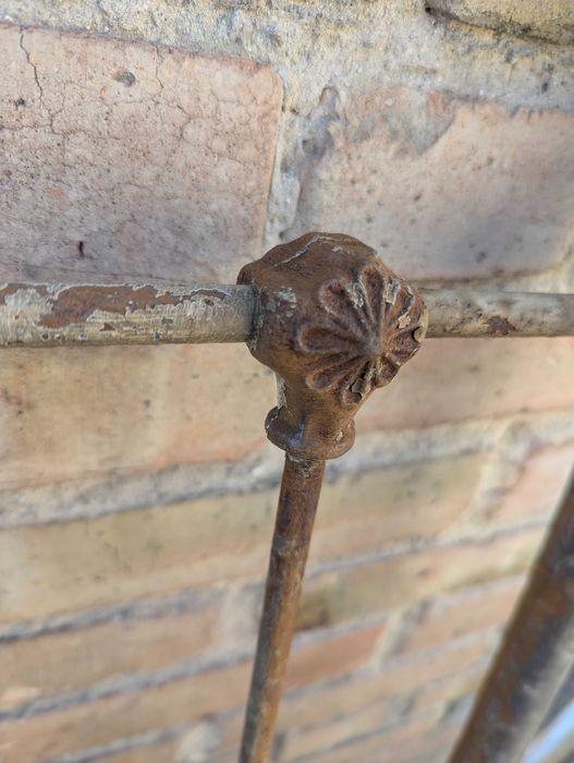 Кровать старинная ретро