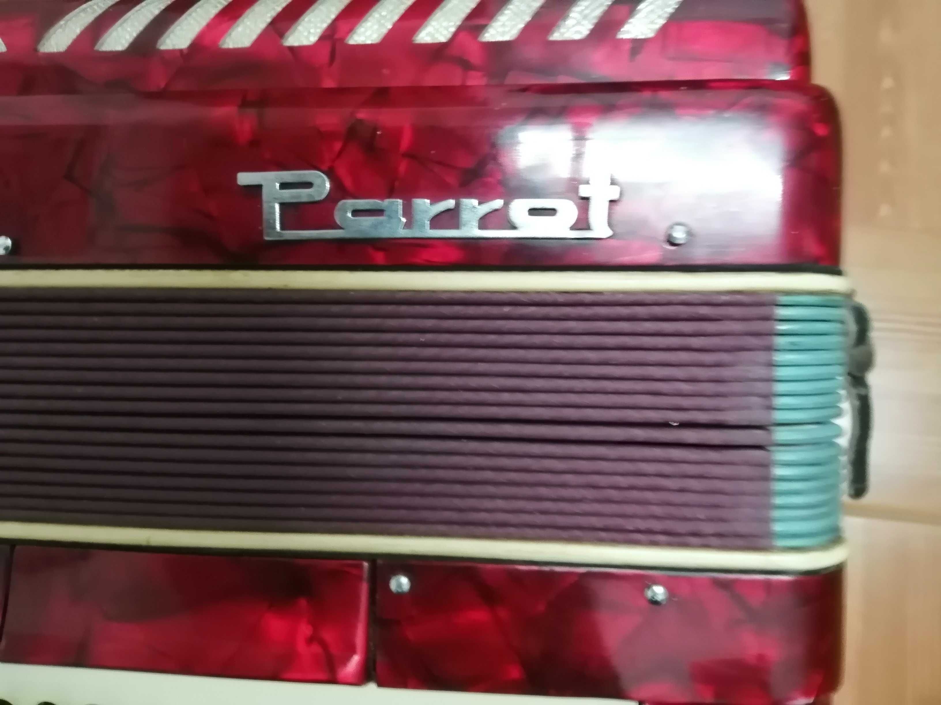 Acordeon de Teclas de marca Parrot