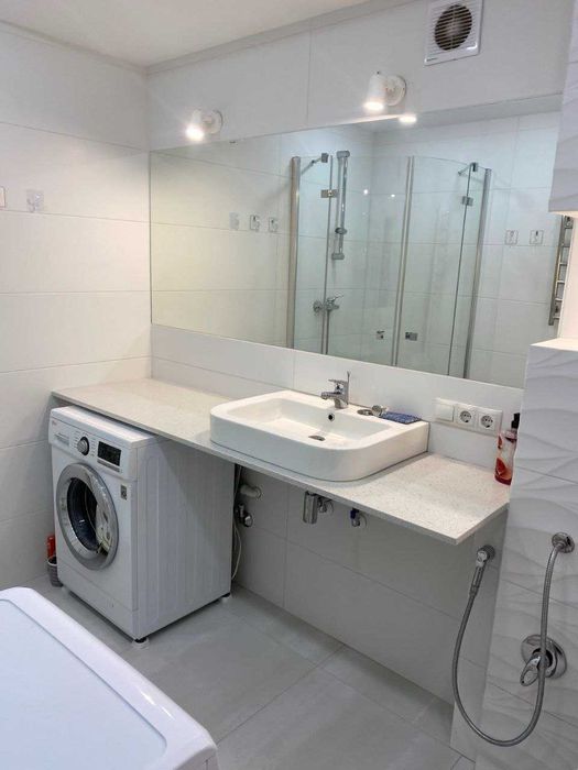 Оренда 2-кімнатної квартири пр. Лушпи (забудовник Нотехс)