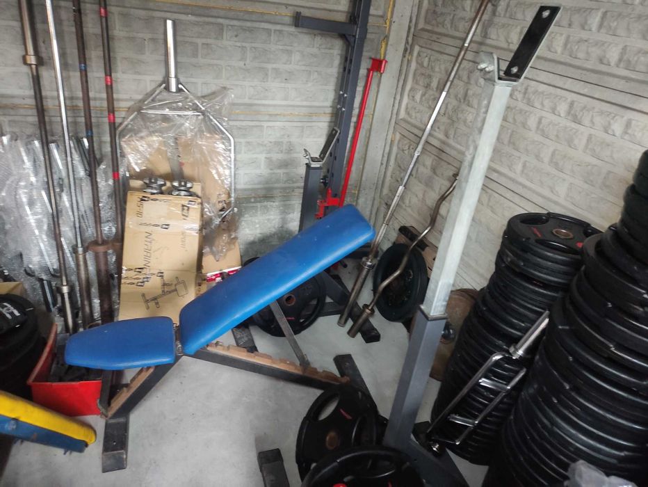 Ławka ławeczka do ćwiczeń regulowana stojaki gryf olimpijski 207,5kg