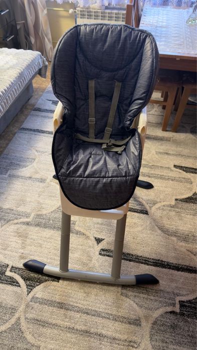 Krzeseło do karmienia mimzy 360