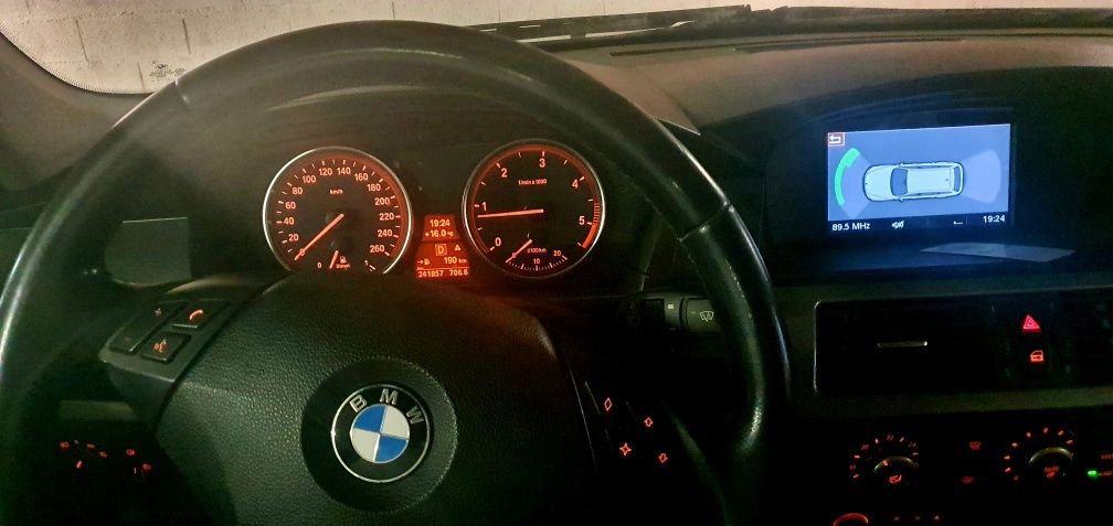 BMW 520d Touring Automática – 2009
