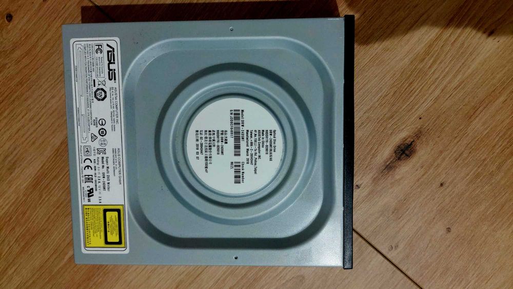 Nagrywarka dvd Asus jak nowa