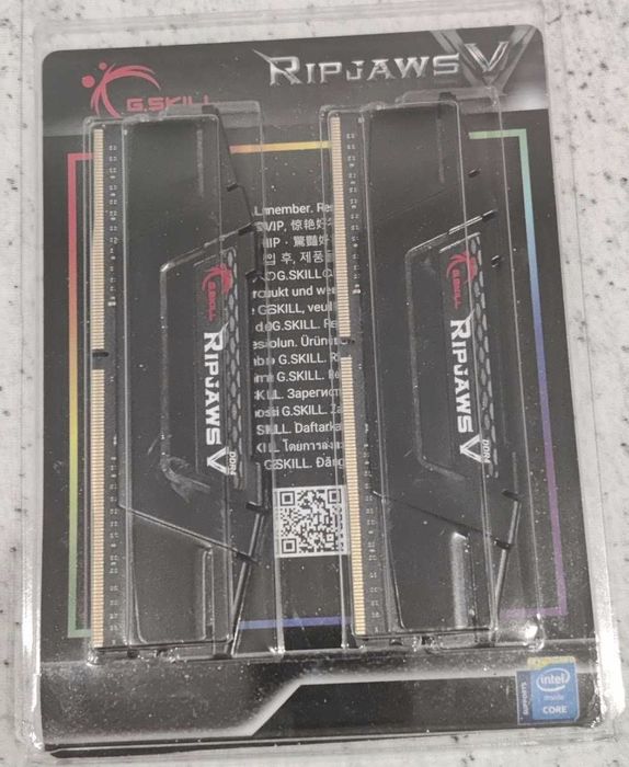 32GB RAM DDR4 4400mhz G.SKILL  Ripjaws 2x16GB