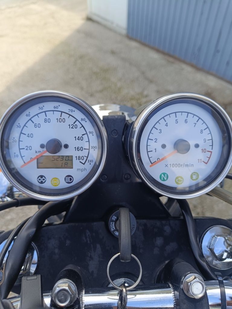 Mash Six Hundred 650cc