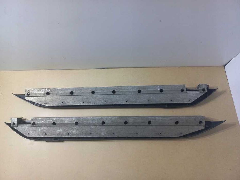 Toyota Rav4 Rav 4 V 5 stopnie progowe stopień lewy prawy Orygiał