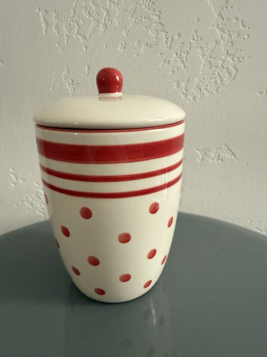 Банка велика керамічна