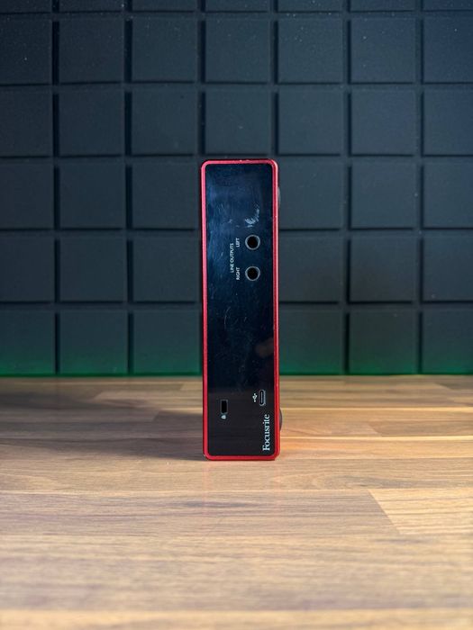 Focusrite Scarlett 2i2 3rd Gen (Доставим курьером - БЕСПЛАТНО!)